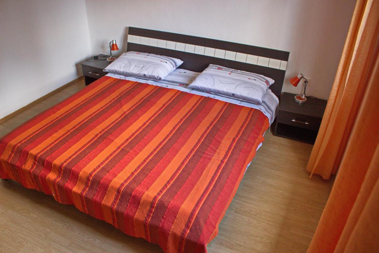 Apartments By The Sea Nin, Zadar - 12890 外观 照片