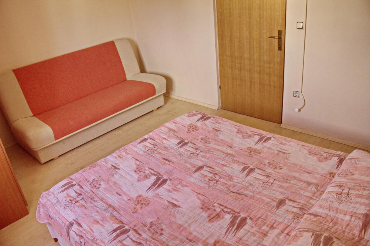 Apartments By The Sea Nin, Zadar - 12890 外观 照片